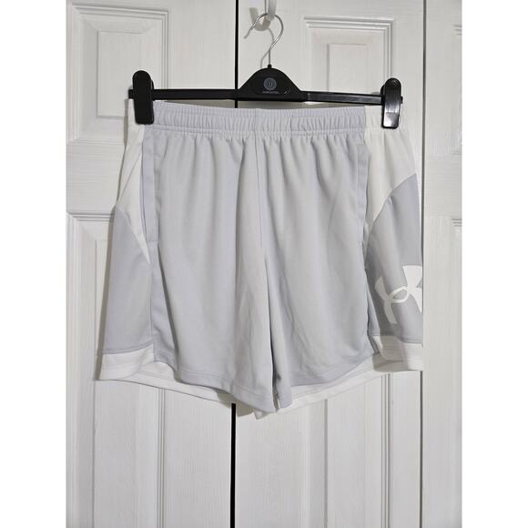 Under armour large women's white and gray athletic shorts - Picture 1 of 8
